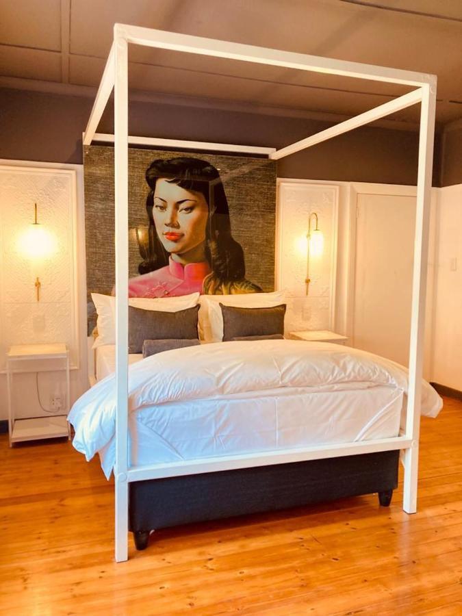 Bed and Breakfast Cellar In Town Робертсон Экстерьер фото